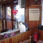 Les Seracs Hotel