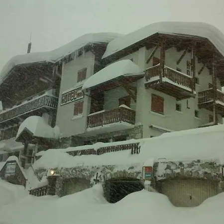 Hotel Les Seracs 2*